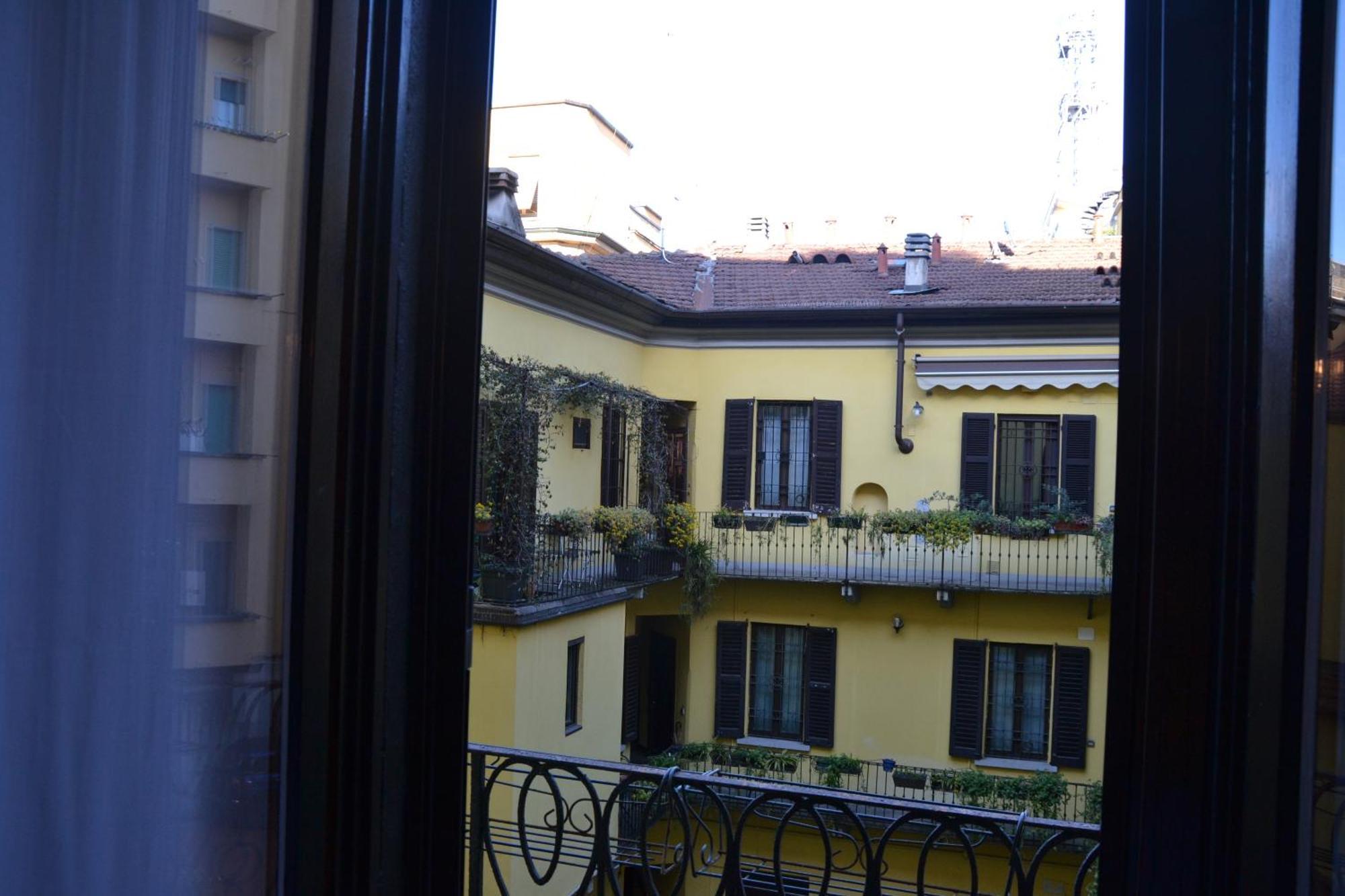 Bubi House Porta Romana Milánó Kültér fotó